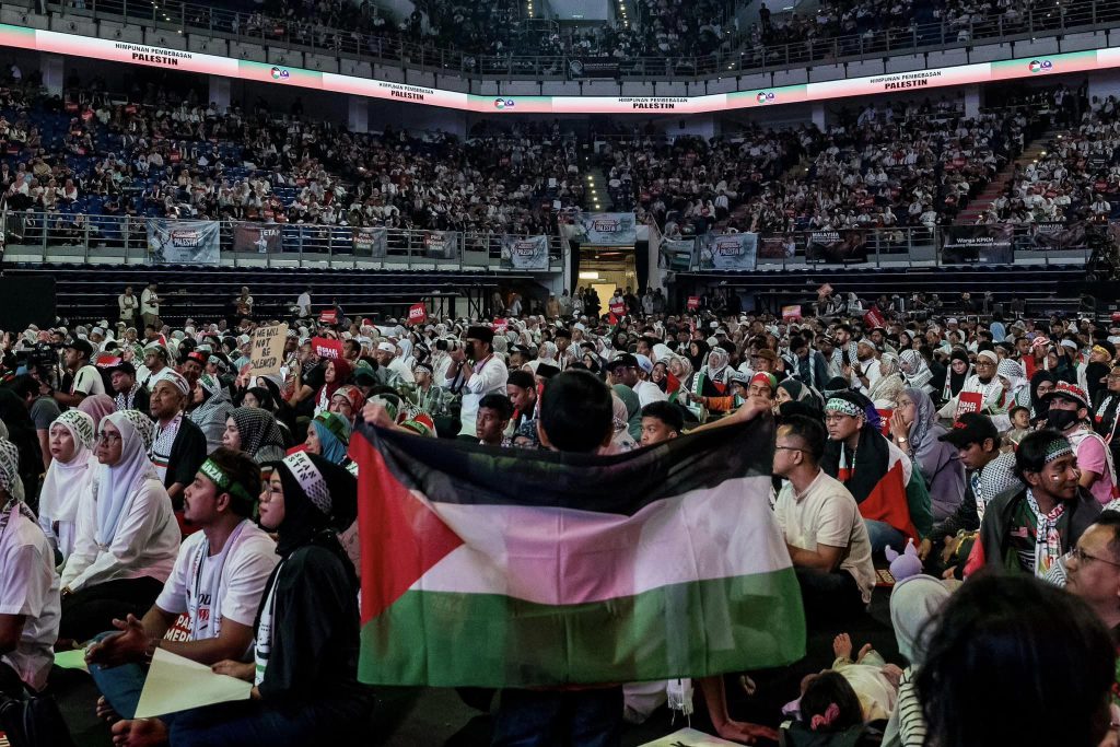 ‘Bebaskan Palestin, Israel’ bacul gegar Axiata Arena – BBC PORTAL